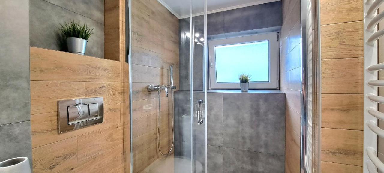Pokoje I Apartamenty Na Szkolnej 자토르 외부 사진