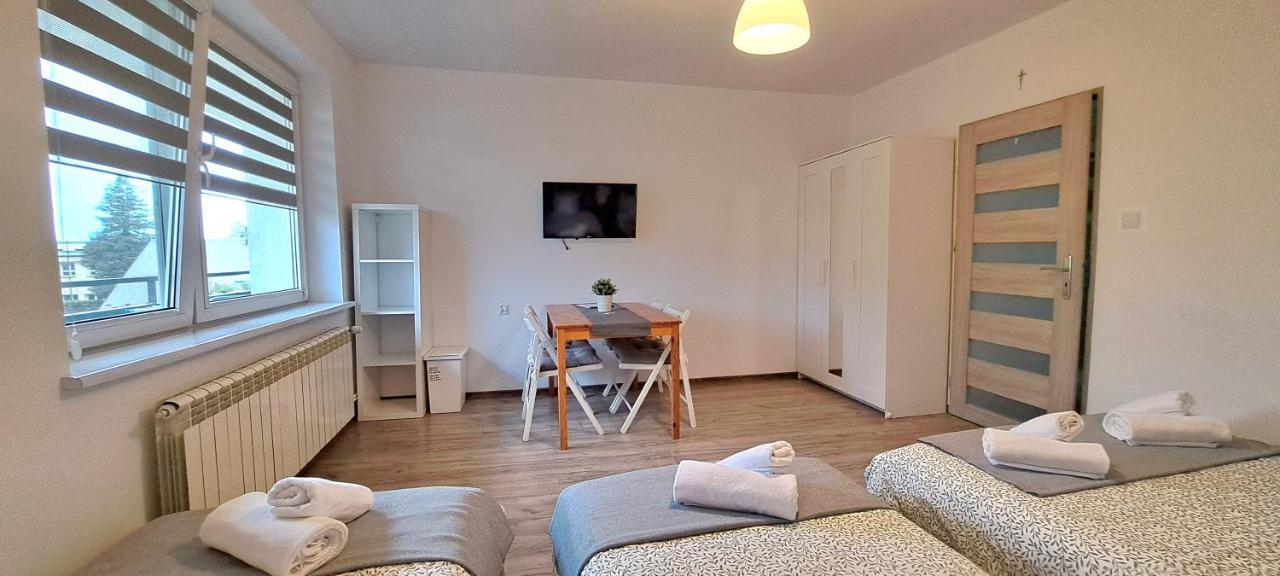 Pokoje I Apartamenty Na Szkolnej 자토르 외부 사진