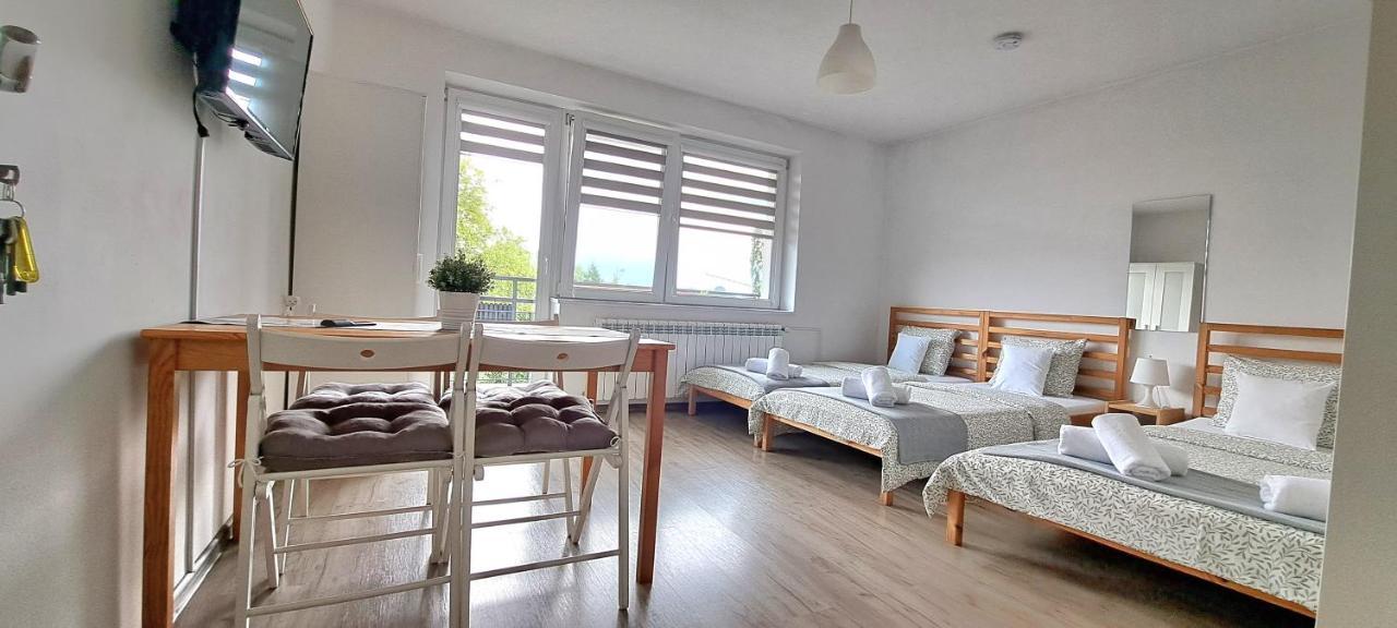 Pokoje I Apartamenty Na Szkolnej 자토르 외부 사진